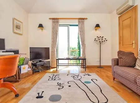 Sleeps 8 Pool Air Con T607885 * Quinta do Lago