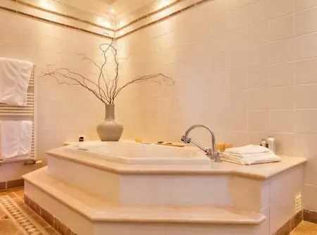 Villa Sleeps 8 Pool Air Con T607885 Quinta do Lago